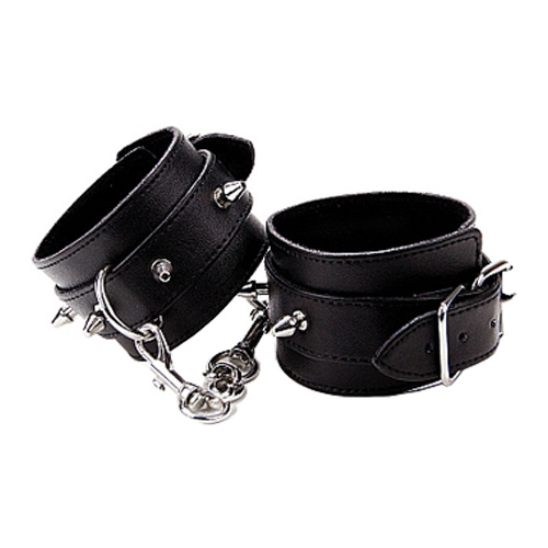 Handbojor med Nitar Handbojor med Nitar